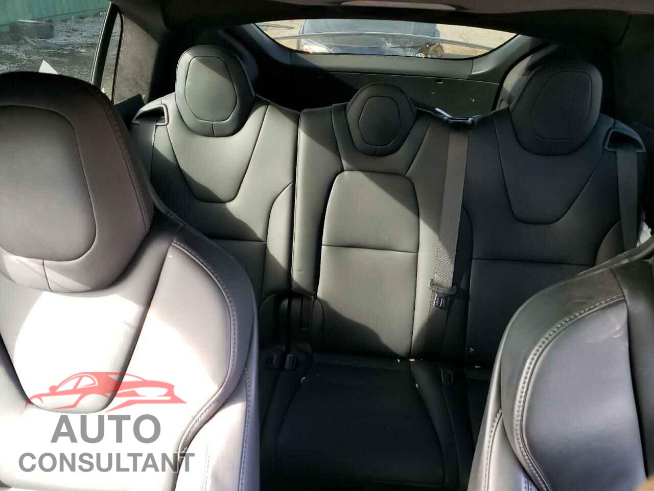TESLA MODEL X 2019 - 5YJXCDE27KF210316