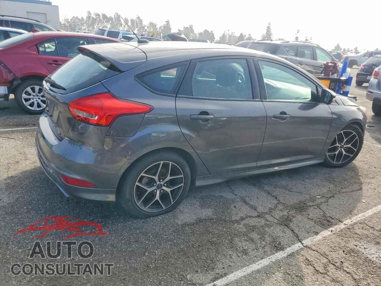 FORD FOCUS 2016 - 1FADP3K21GL213048