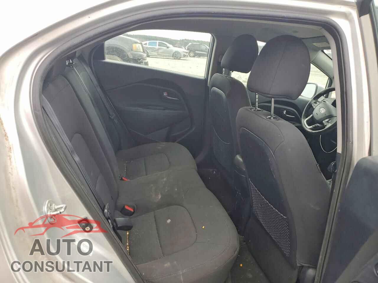 KIA RIO 2012 - KNADN5A31C6080903