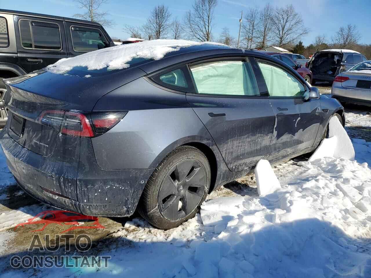 TESLA MODEL 3 2022 - 5YJ3E1EB4NF337147