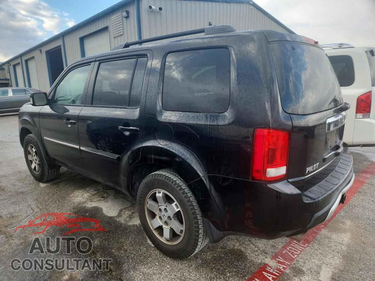 HONDA PILOT 2011 - 5FNYF3H96BB012776
