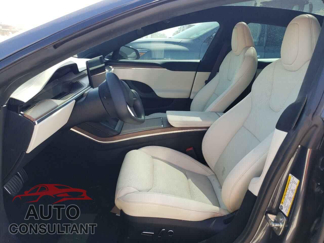 TESLA MODEL S 2023 - 5YJSA1E5XPF512330