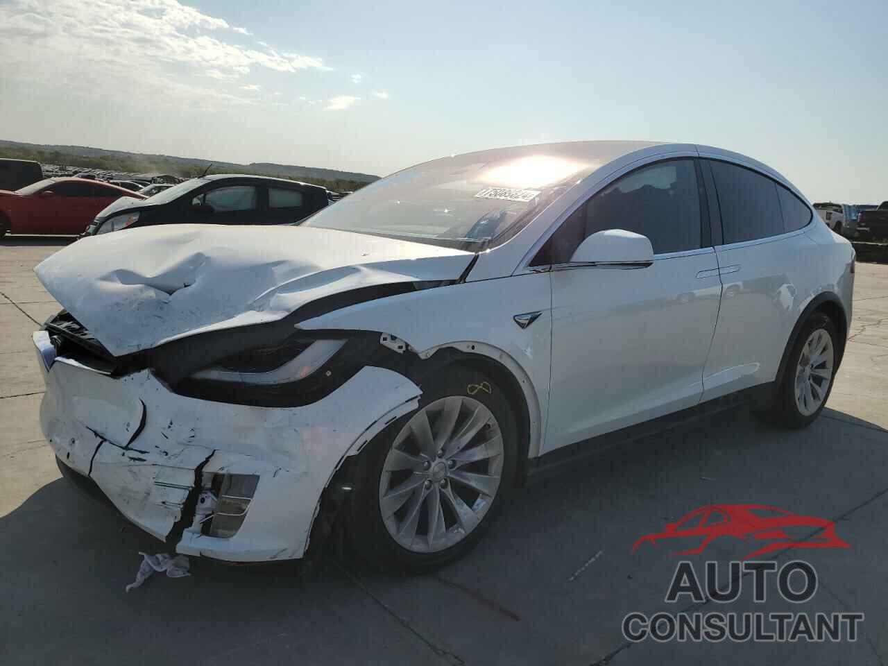 TESLA MODEL X 2017 - 5YJXCBE20HF049272