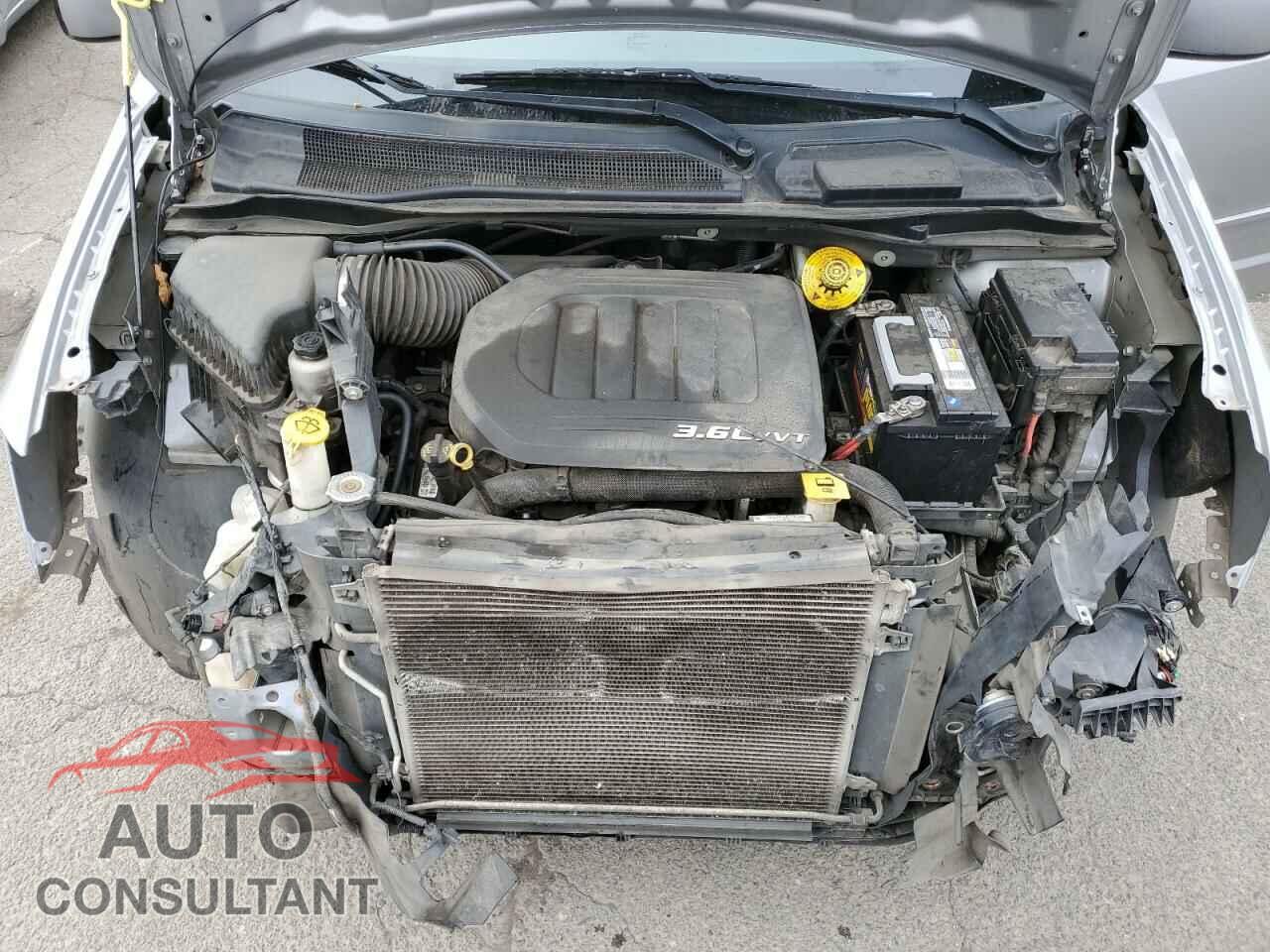 DODGE CARAVAN 2015 - 2C4RDGBG6FR710016
