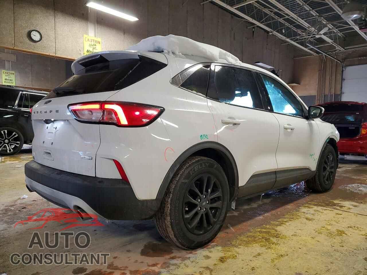 FORD ESCAPE 2020 - 1FMCU0G62LUA00599