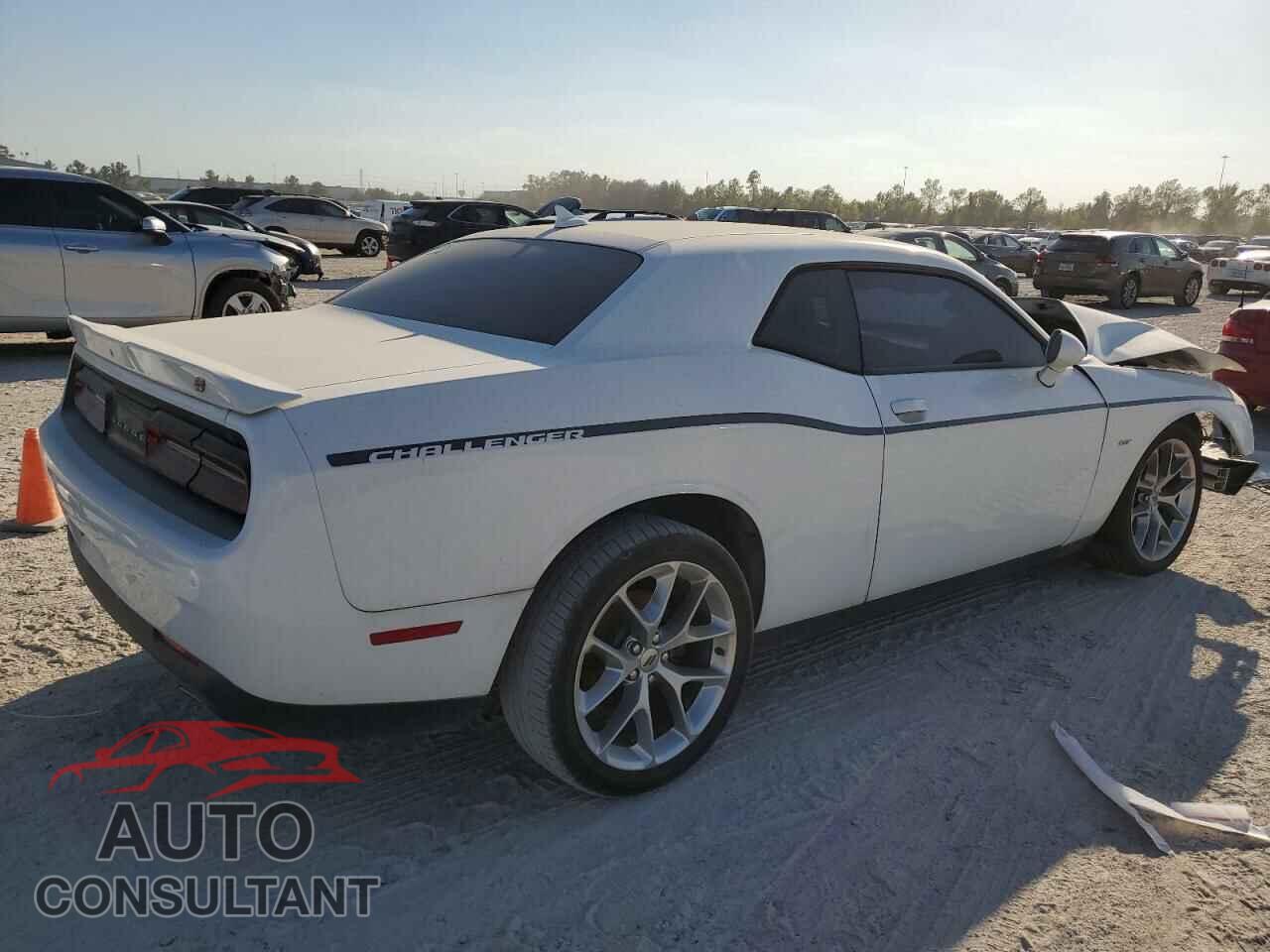 DODGE CHALLENGER 2017 - 2C3CDZGG8HH638372