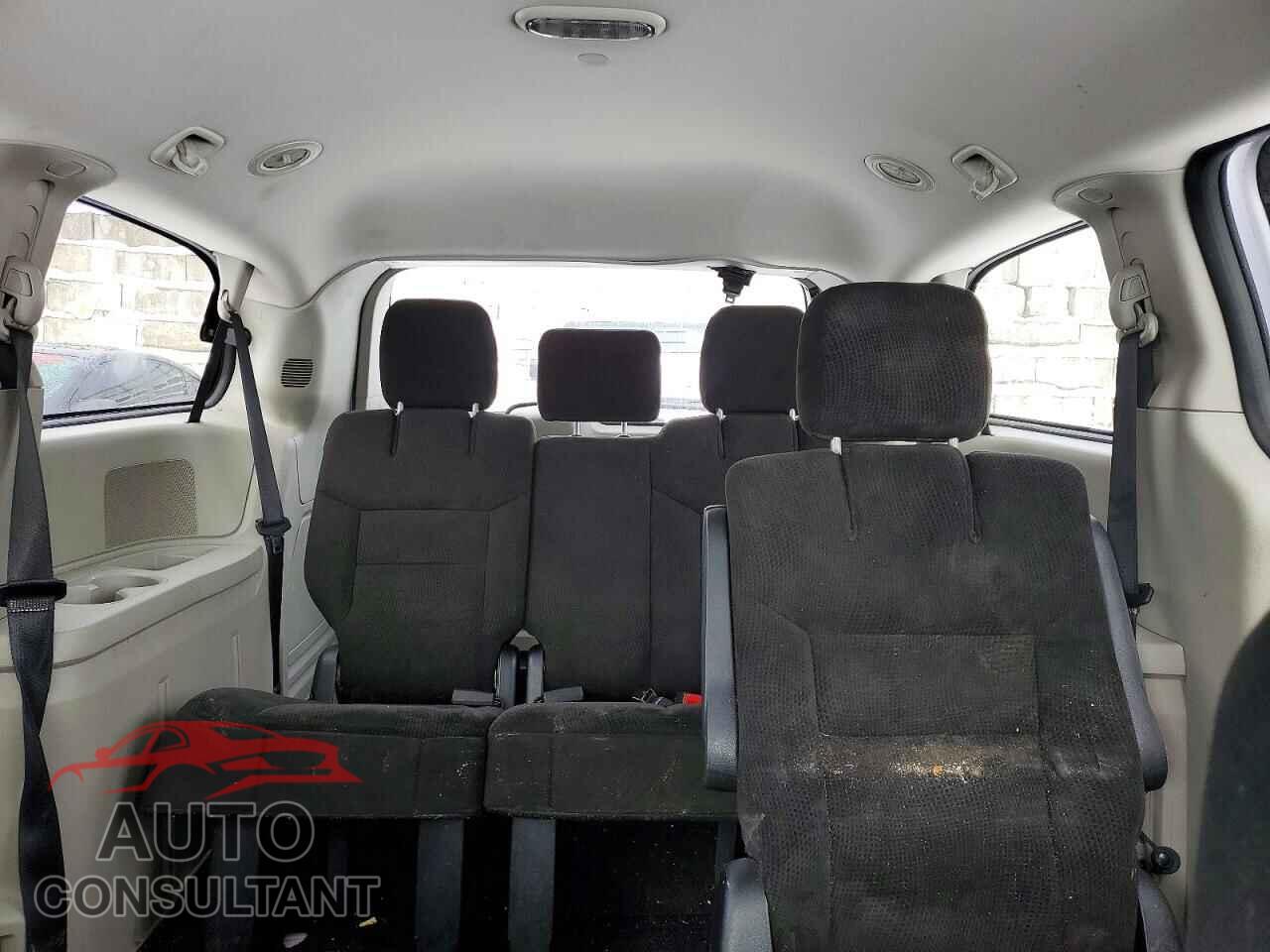 DODGE CARAVAN 2015 - 2C4RDGCG3FR718492