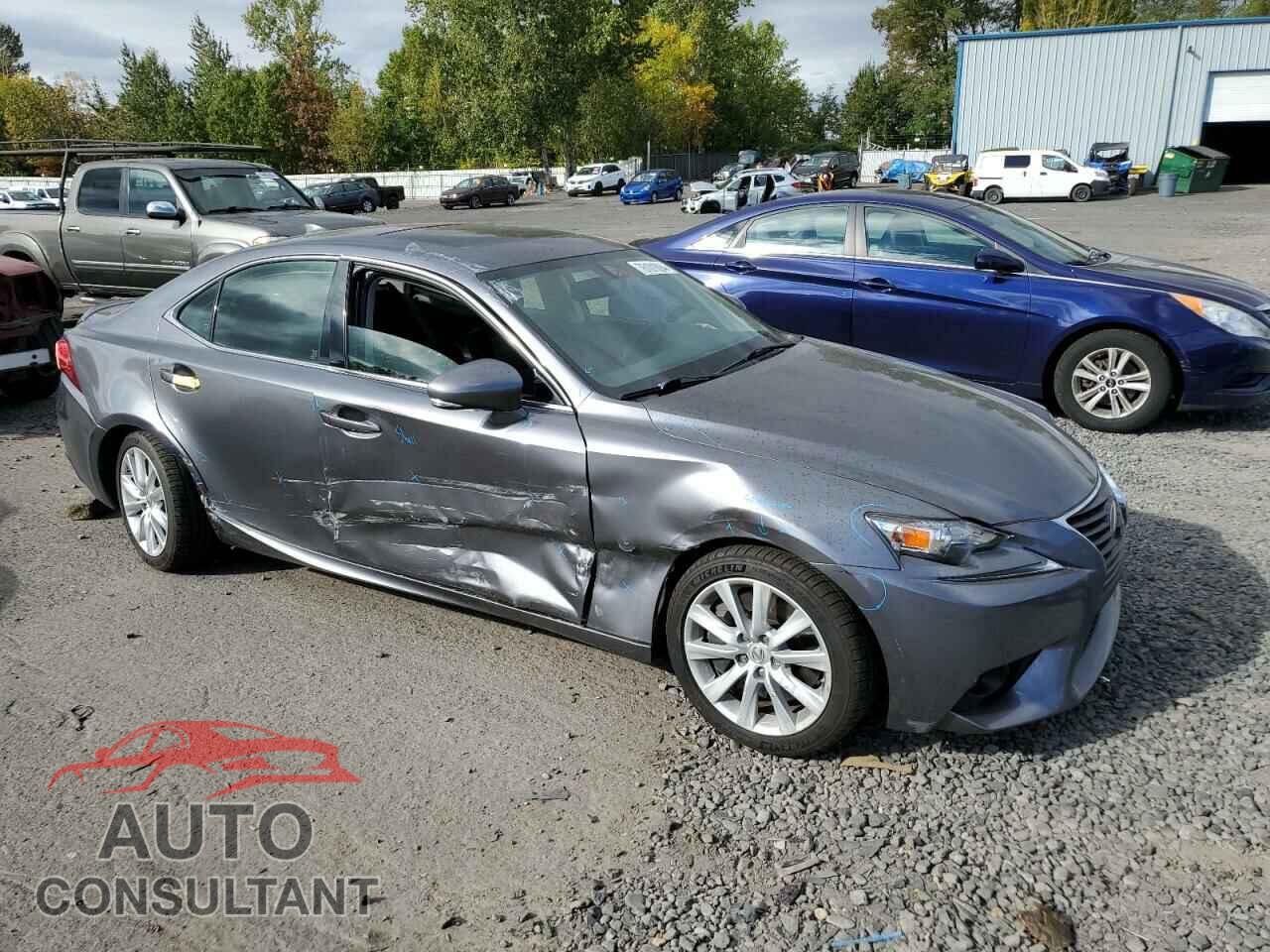 LEXUS IS 2016 - JTHBA1D24G5038527
