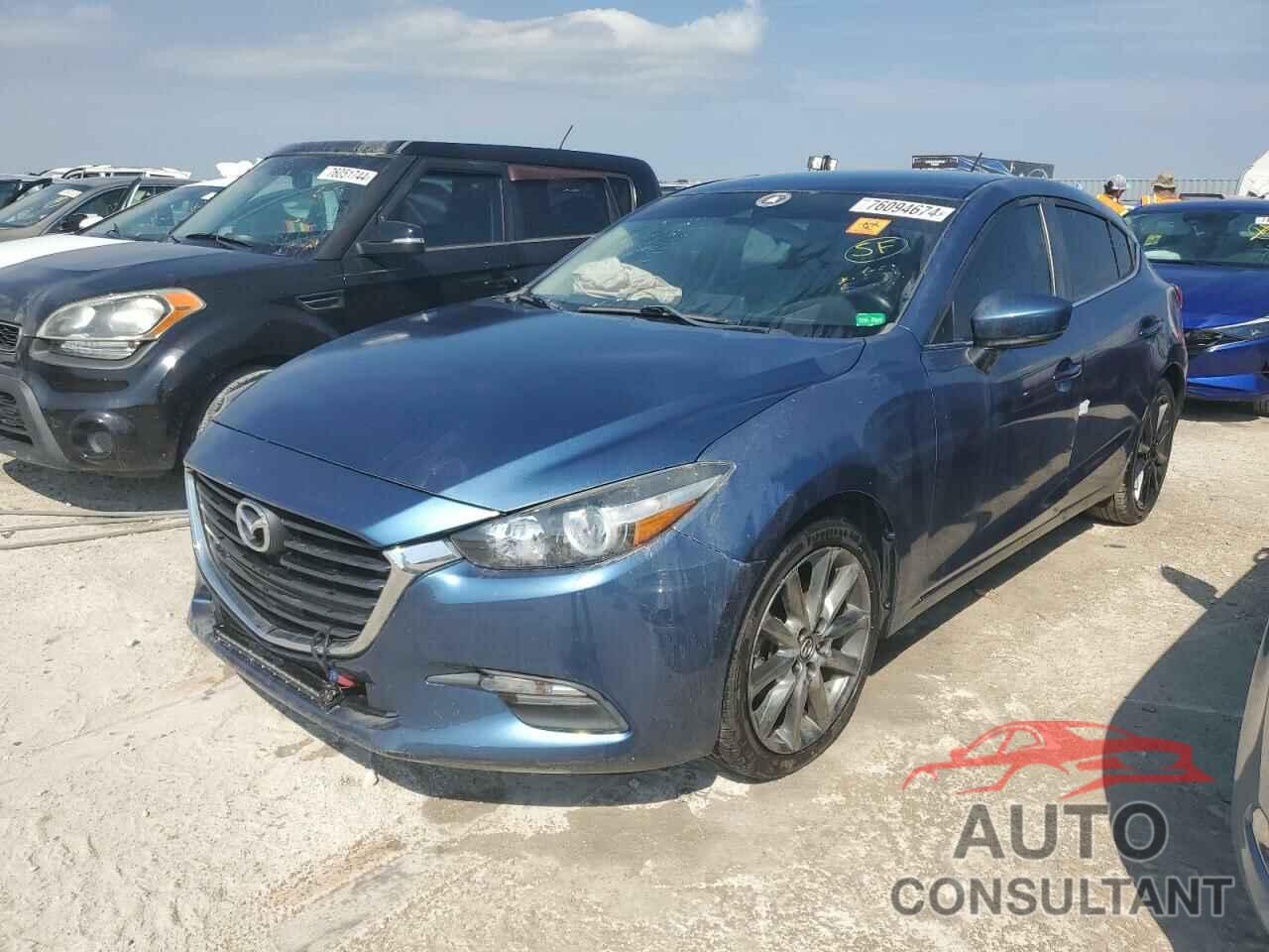 MAZDA 3 2018 - 3MZBN1L35JM193716
