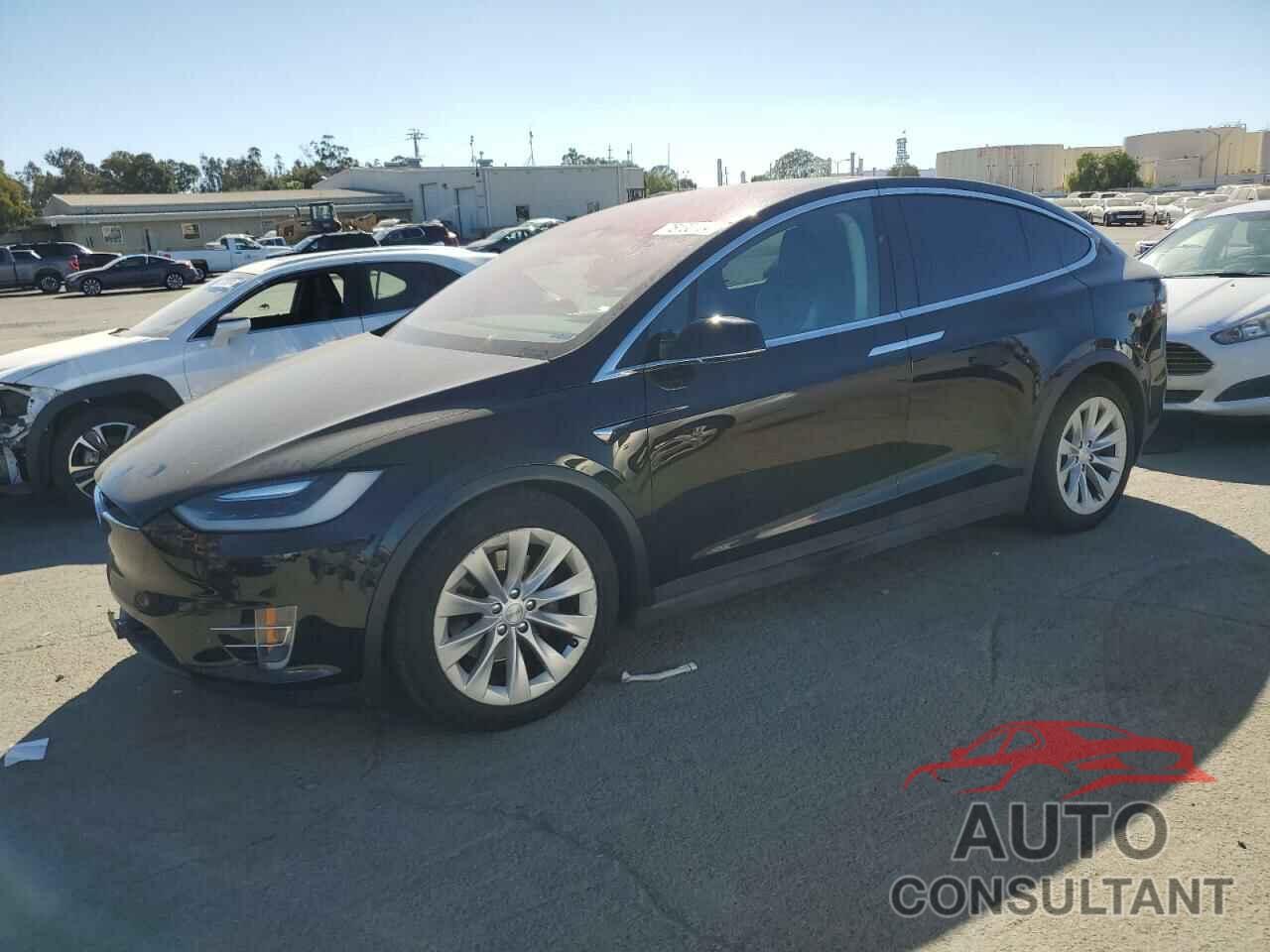 TESLA MODEL X 2017 - 5YJXCBE27HF057644