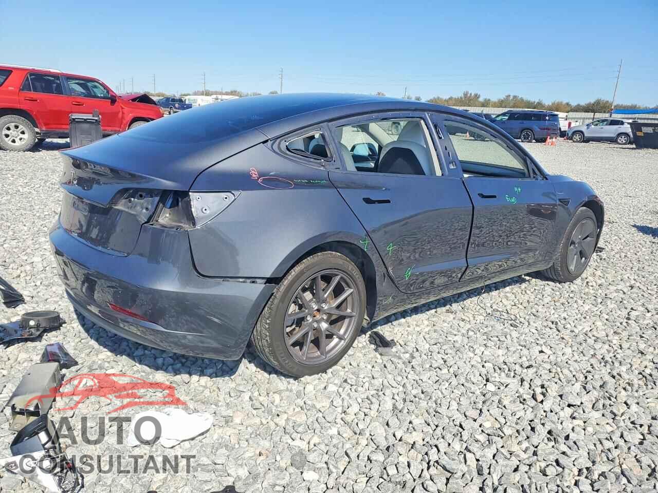 TESLA MODEL 3 2023 - 5YJ3E1EA8PF643472