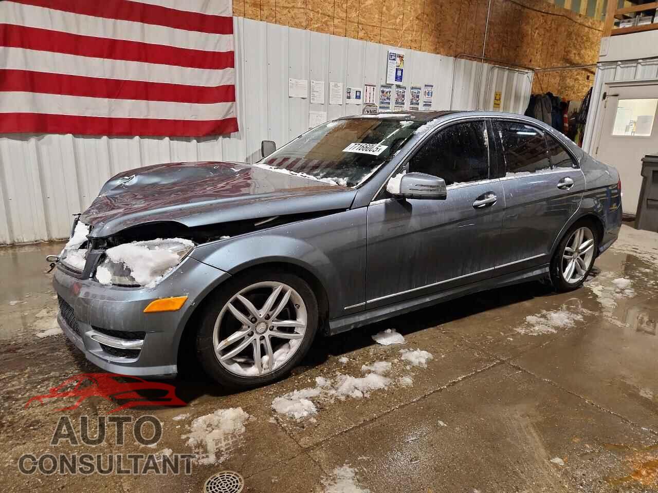 MERCEDES-BENZ C-CLASS 2012 - WDDGF8BBXCA728939