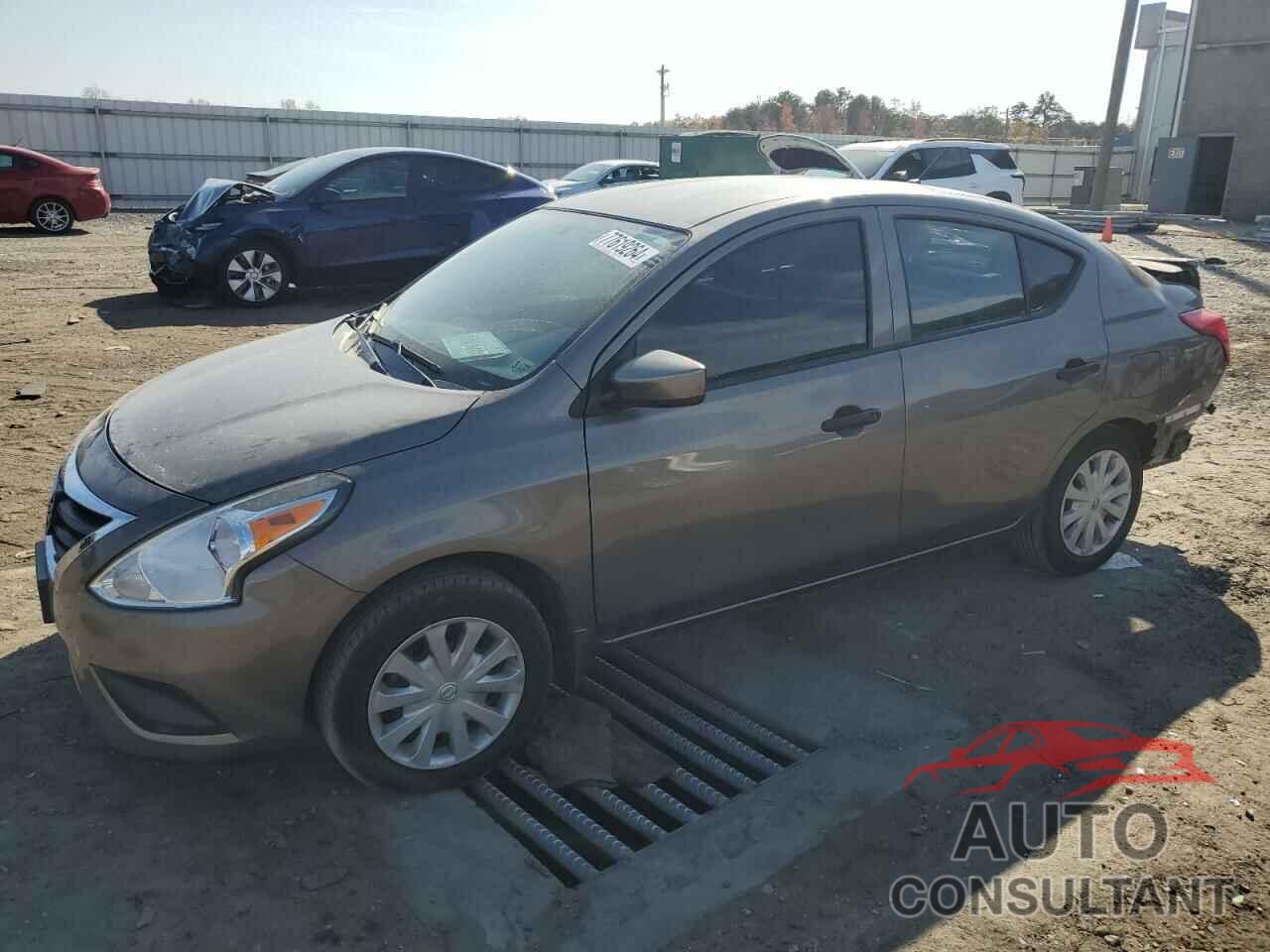 NISSAN VERSA 2017 - 3N1CN7AP1HL870148
