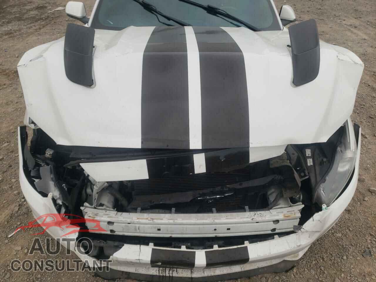 FORD MUSTANG 2017 - 1FA6P8CF8H5250496