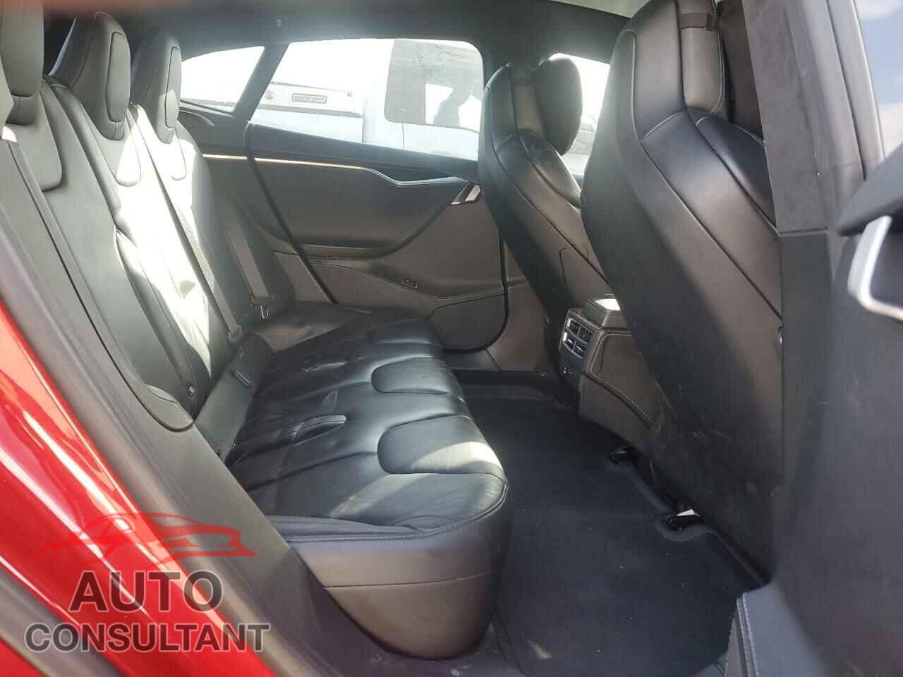 TESLA MODEL S 2017 - 5YJSA1E2XHF202606