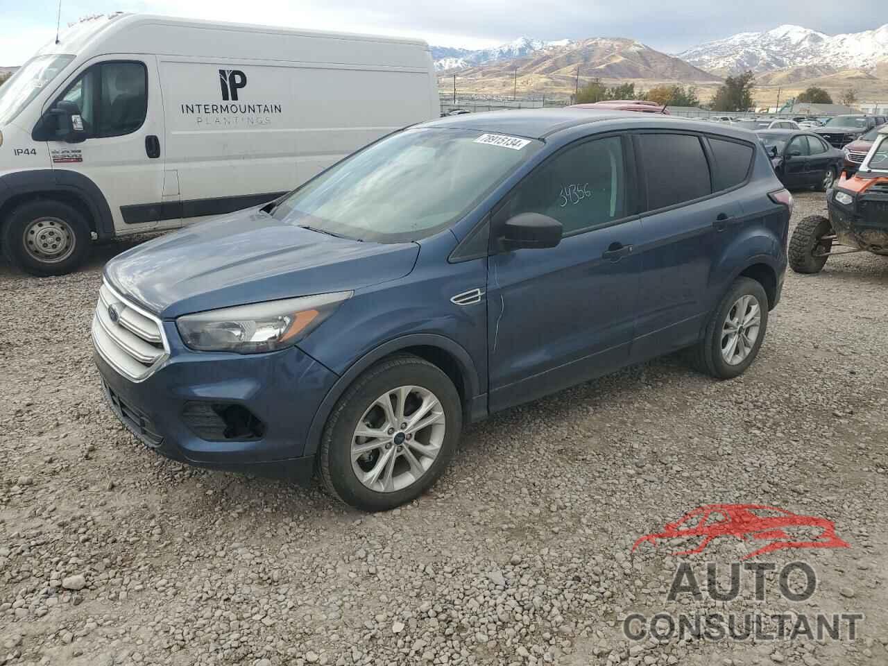 FORD ESCAPE 2018 - 1FMCU0F77JUA35629