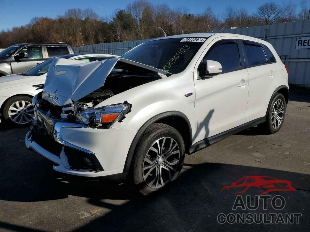 MITSUBISHI OUTLANDER 2018 - JA4AR3AU8JU021101