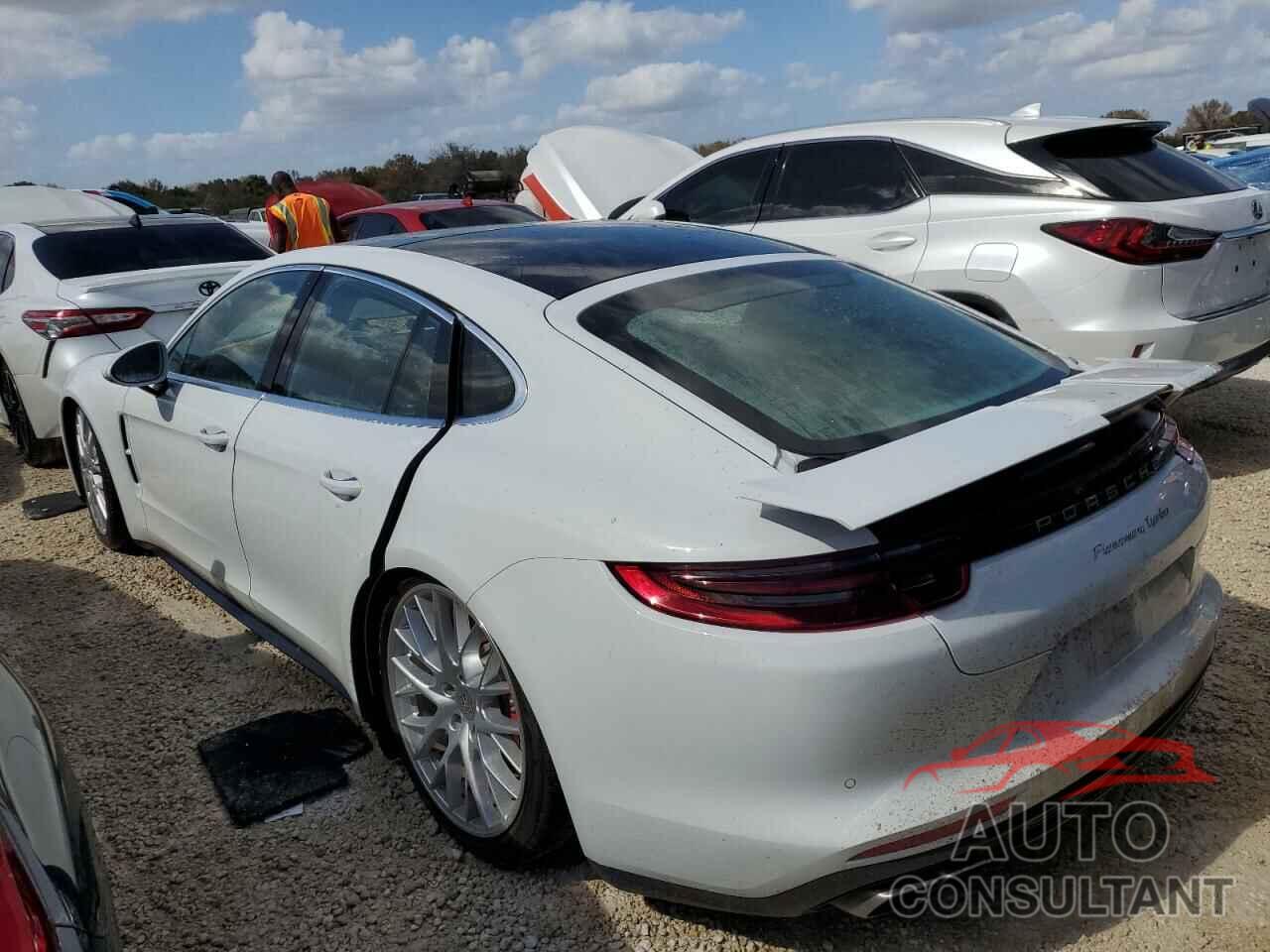 PORSCHE PANAMERA 2017 - WP0AF2A75HL153218