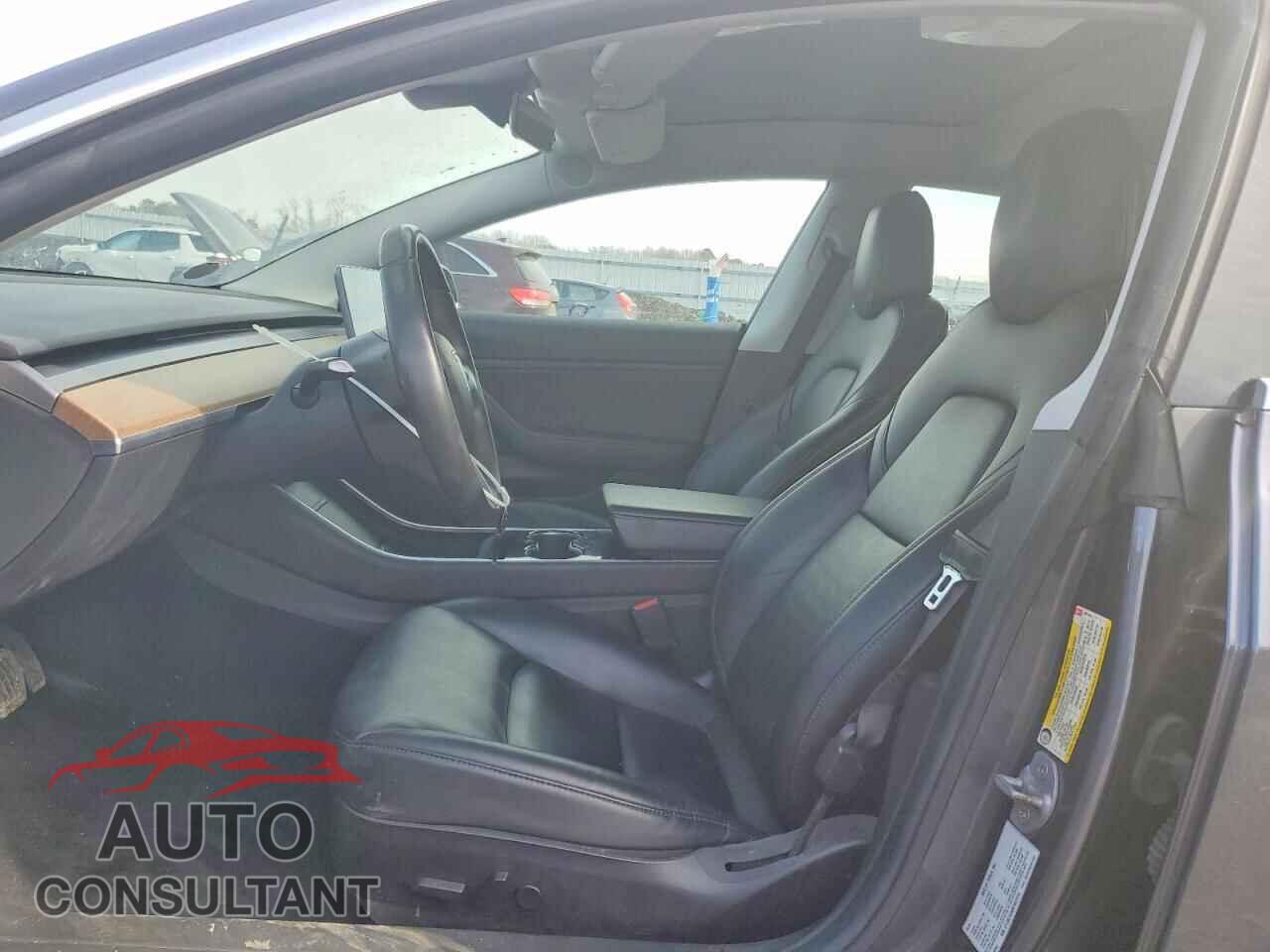 TESLA MODEL 3 2019 - 5YJ3E1EA0KF407410