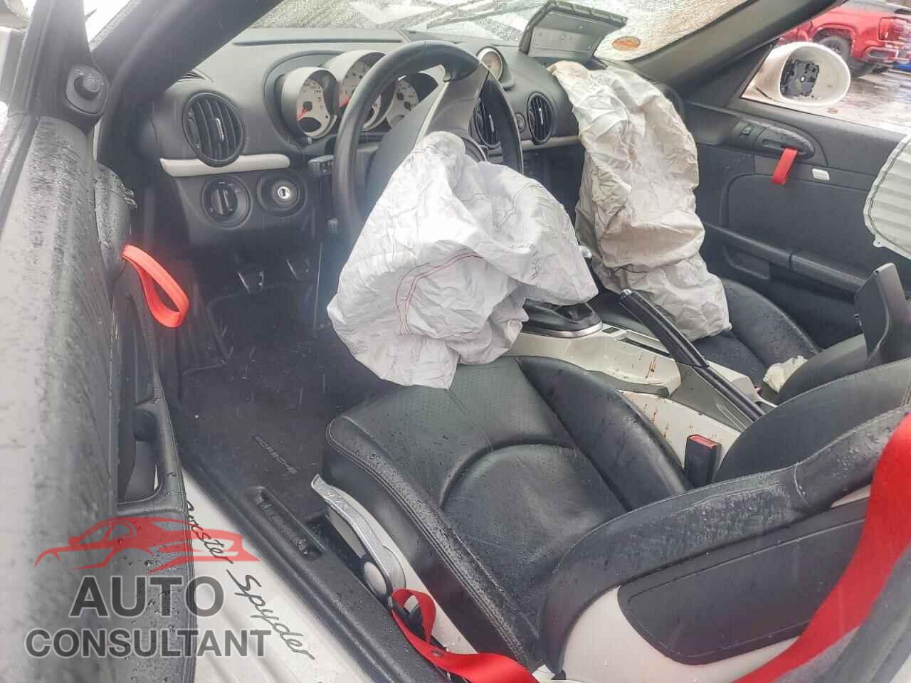 PORSCHE BOXSTER 2011 - WP0CB2A8XBS745143