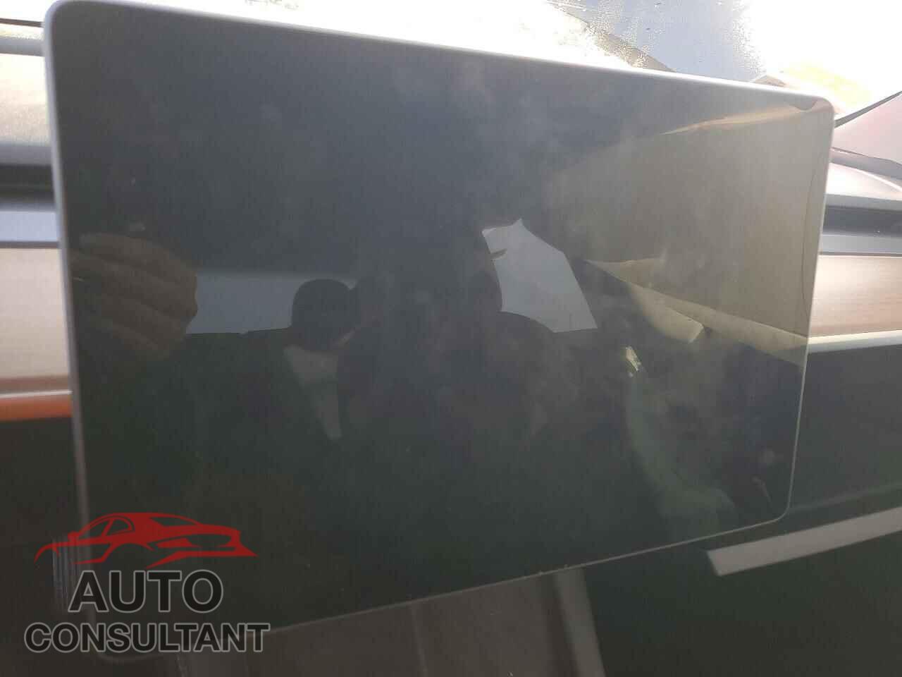 TESLA MODEL 3 2022 - 5YJ3E1EB6NF340406