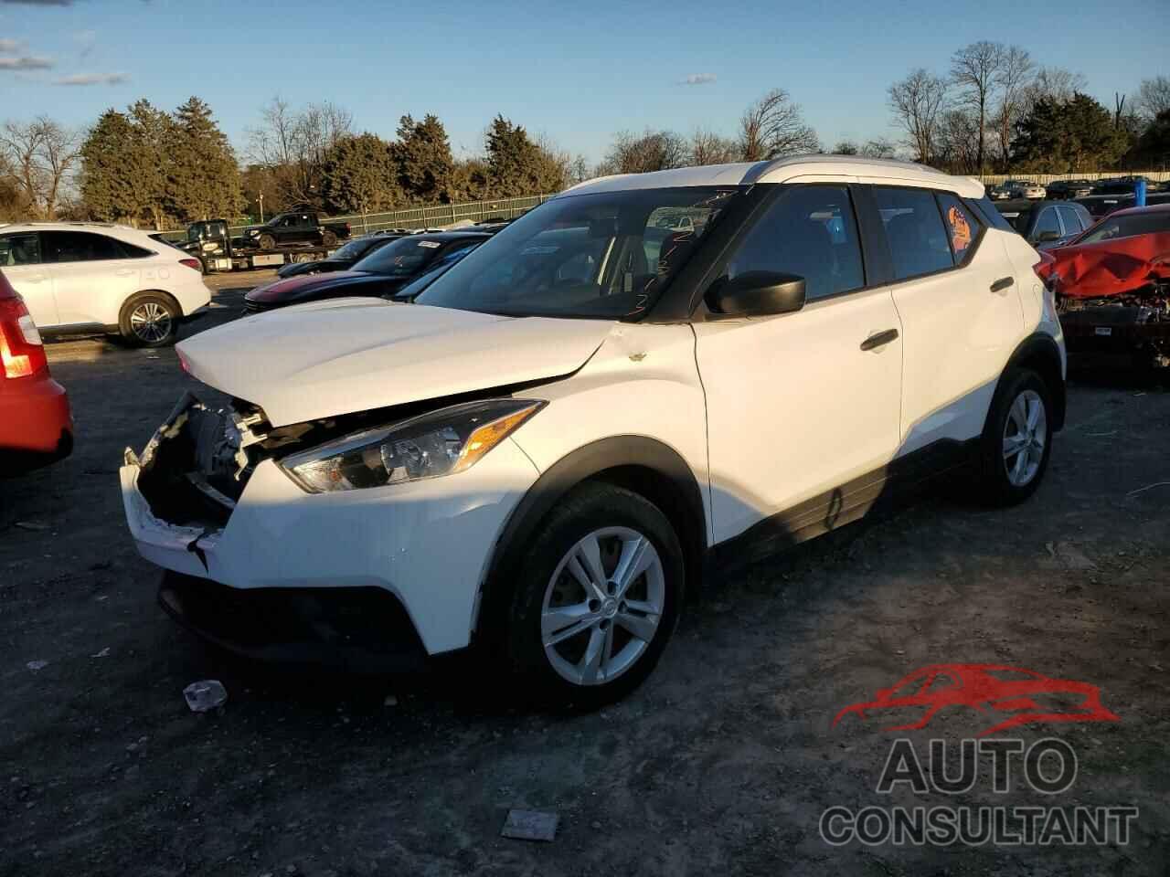 NISSAN KICKS 2018 - 3N1CP5CU5JL534834