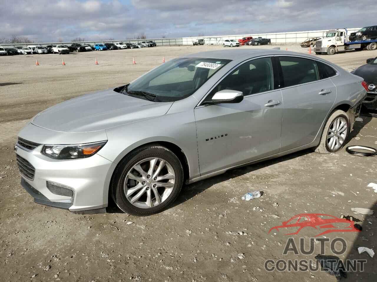 CHEVROLET MALIBU 2018 - 1G1ZD5ST4JF115188