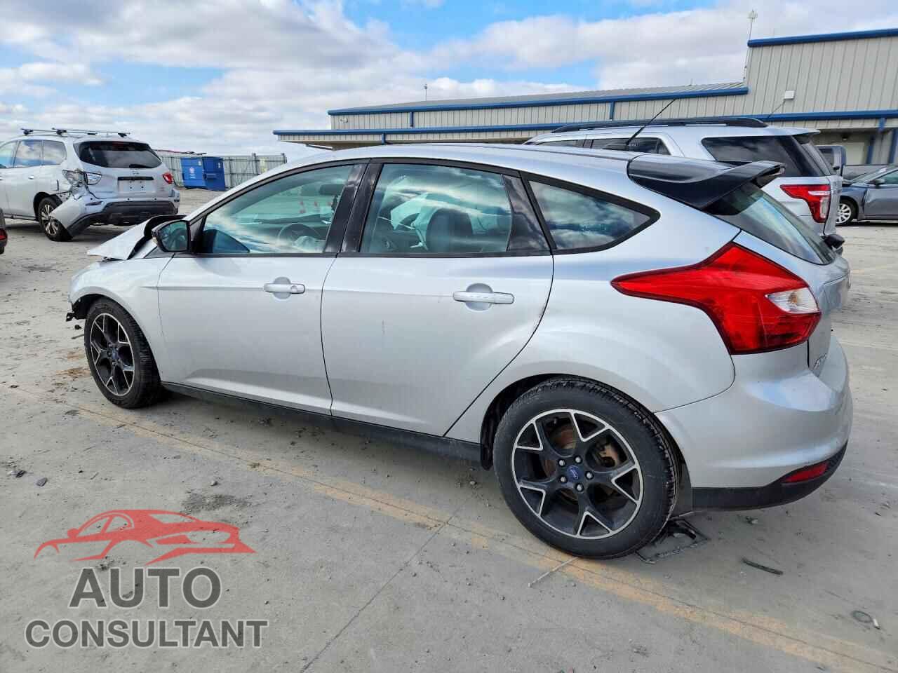 FORD FOCUS 2013 - 1FADP3K2XDL379225