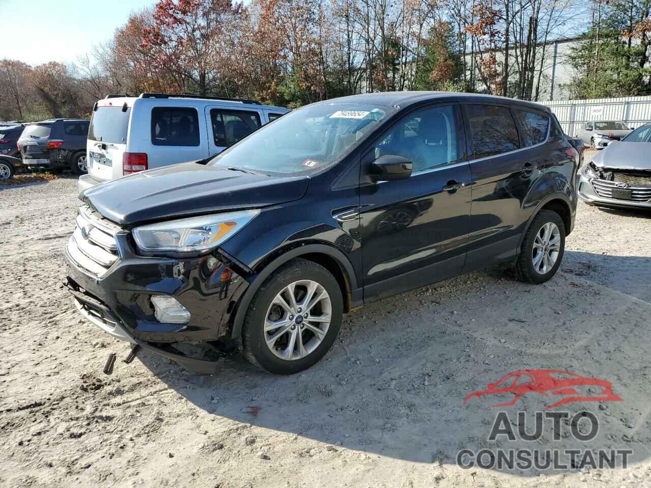 FORD ESCAPE 2017 - 1FMCU9GD1HUC16177