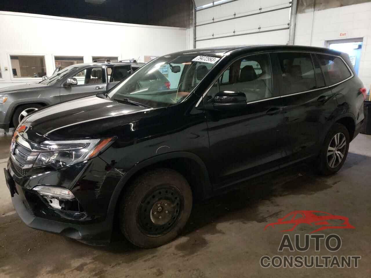HONDA PILOT 2017 - 5FNYF6H5XHB032777