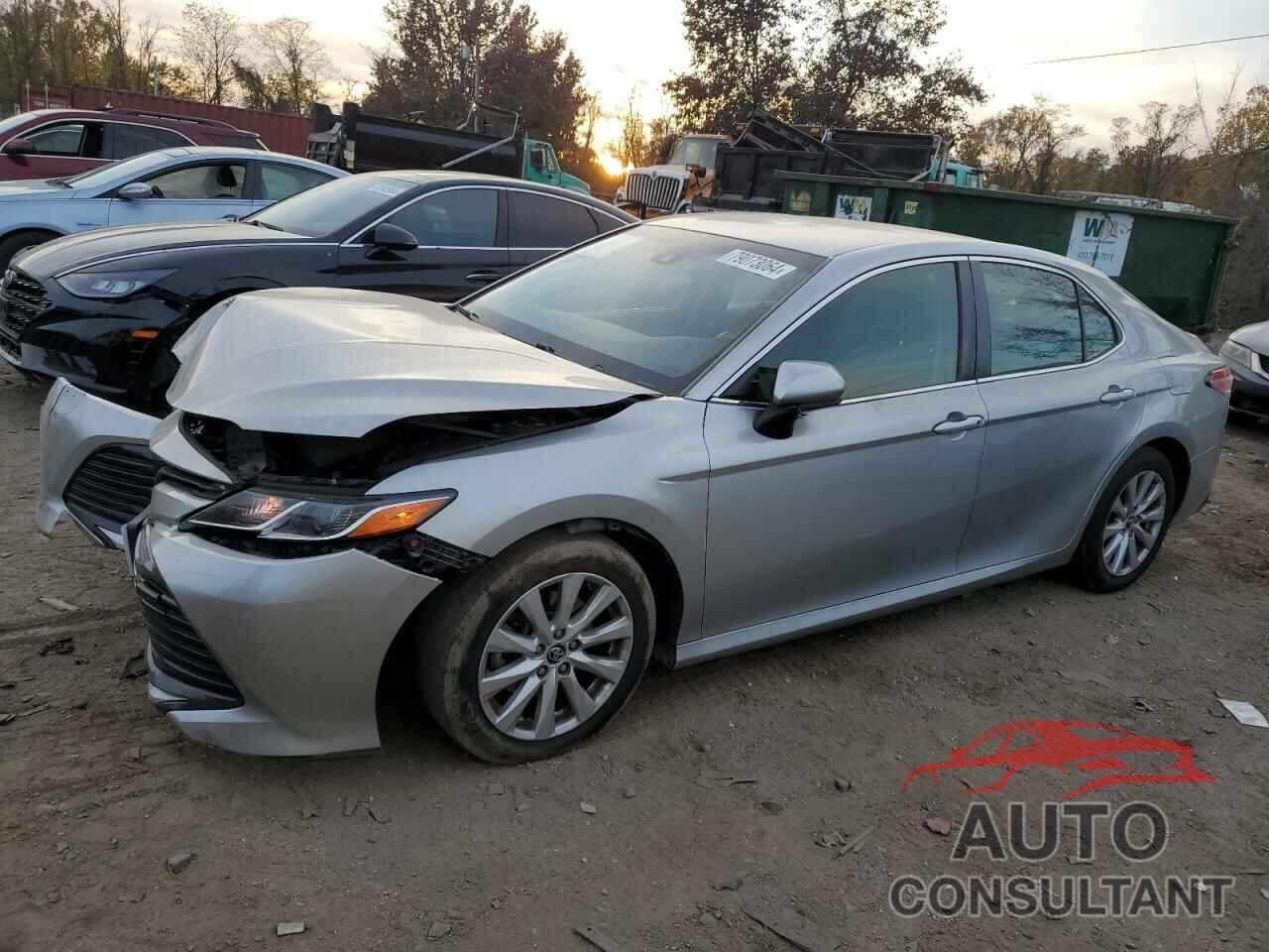 TOYOTA CAMRY 2018 - JTNB11HKXJ3028076
