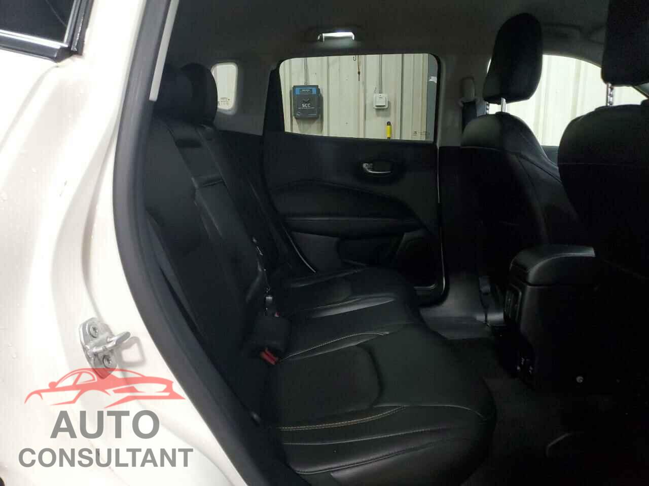 JEEP COMPASS 2018 - 3C4NJDBB4JT207097