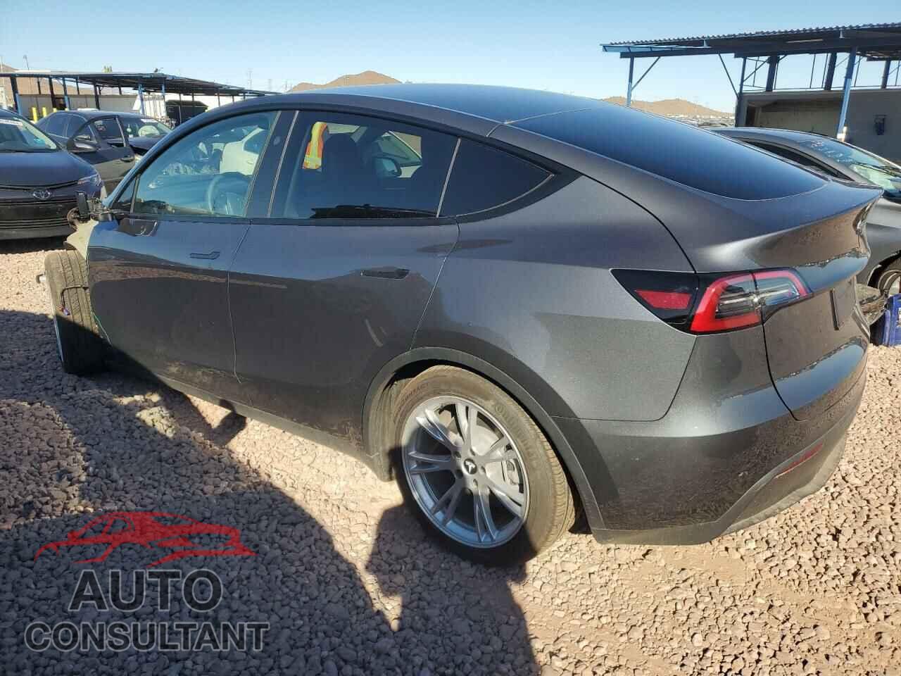 TESLA MODEL Y 2023 - 7SAYGDED3PF962602