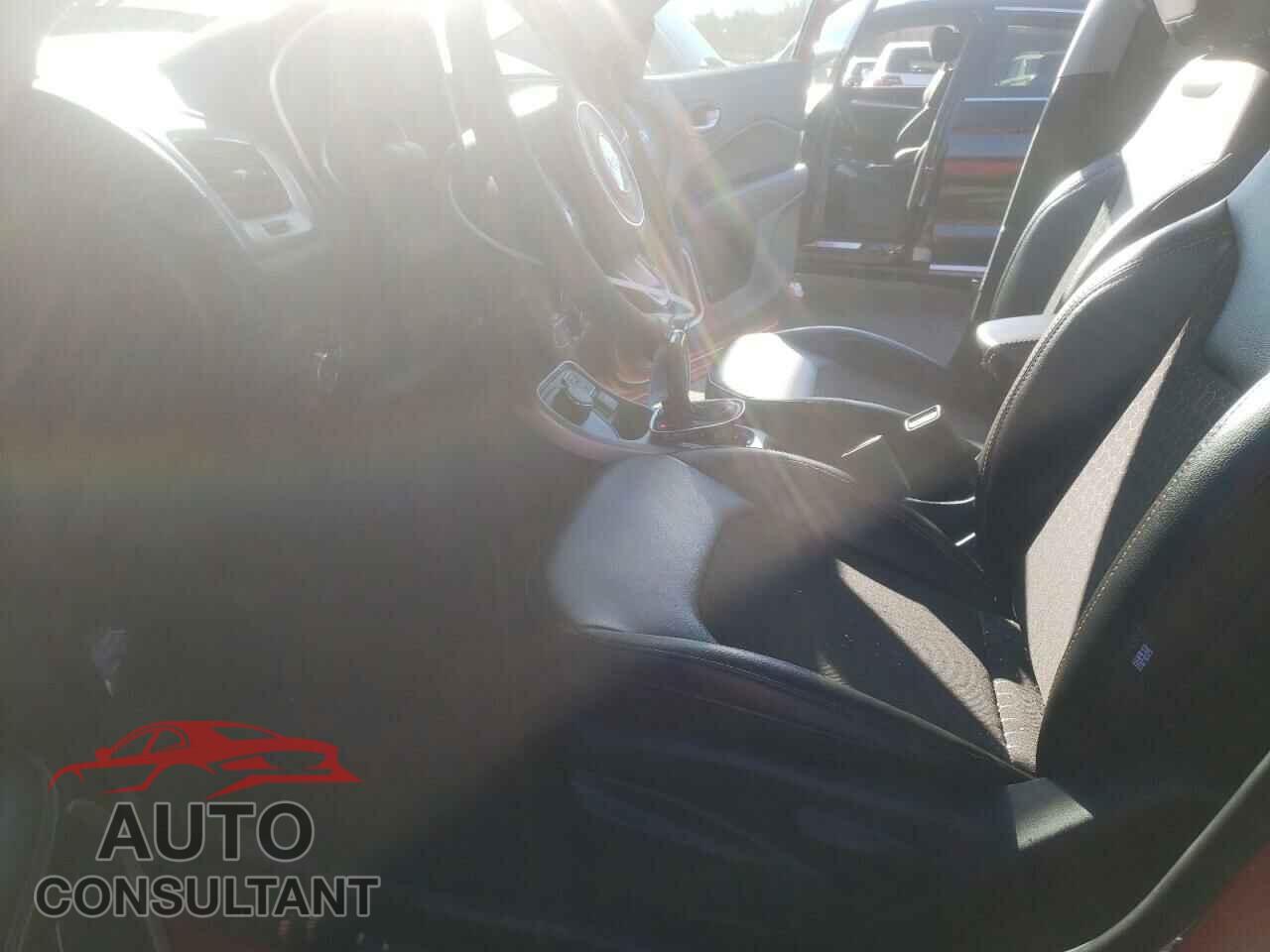 JEEP COMPASS 2021 - 3C4NJDBB7MT524604