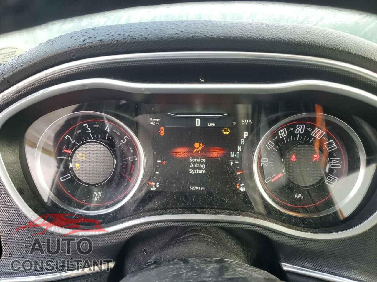 DODGE CHALLENGER 2017 - 2C3CDZGG4HH584987