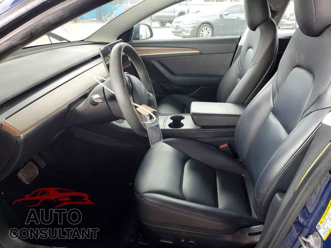 TESLA MODEL 3 2021 - 5YJ3E1EB7MF085375