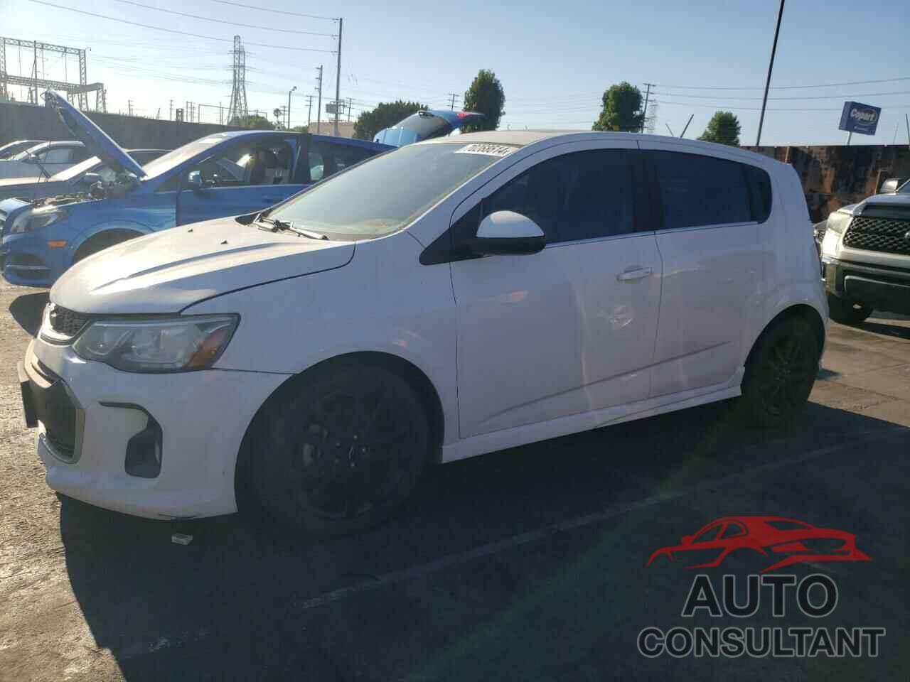 CHEVROLET SONIC 2018 - 1G1JD6SB6J4103517