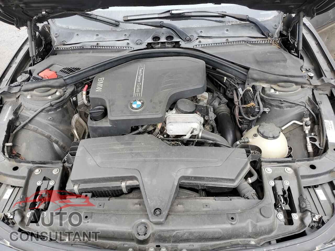BMW 3 SERIES 2012 - WBA3A5C54CF256641