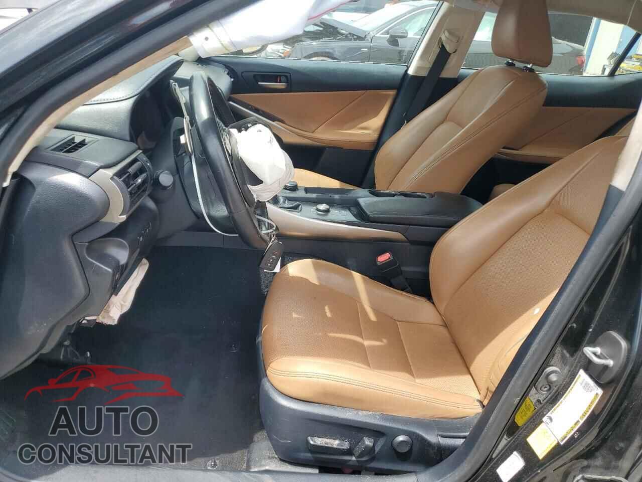 LEXUS IS 2019 - JTHBA1D25K5097532