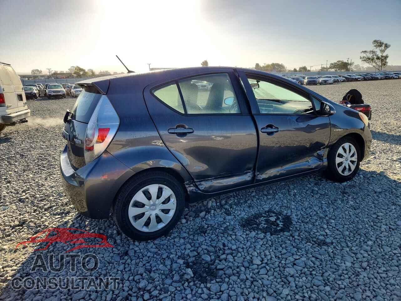 TOYOTA PRIUS 2013 - JTDKDTB36D1556092