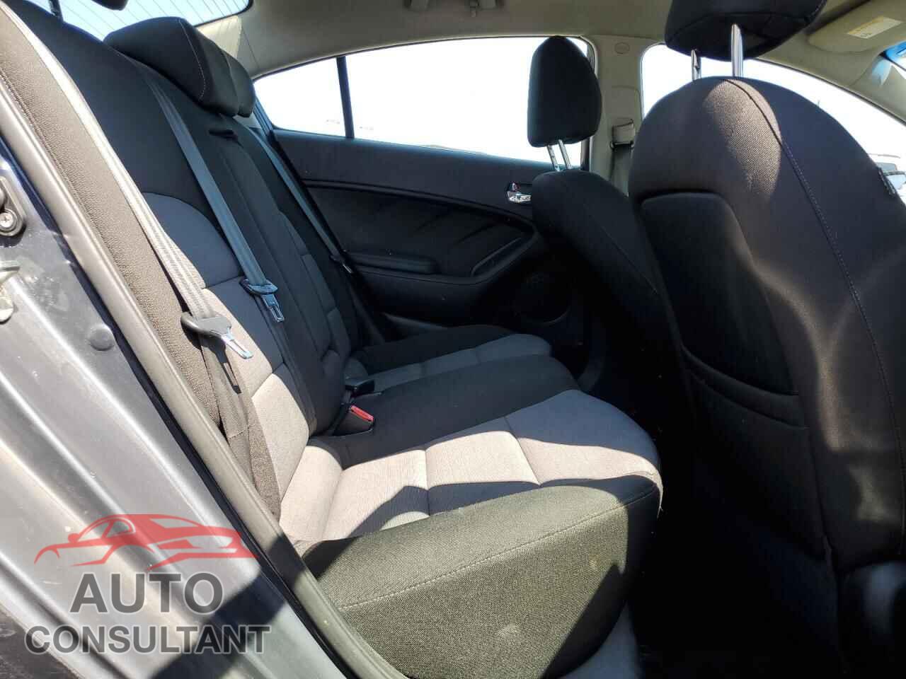 KIA FORTE 2014 - KNAFX4A85E5128002