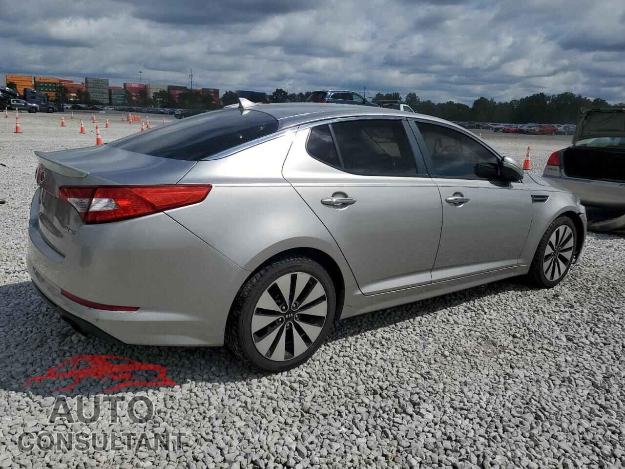 KIA OPTIMA 2012 - 5XXGR4A60CG046641