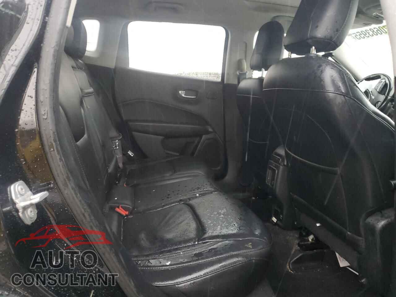 JEEP COMPASS 2018 - 3C4NJDCB6JT200716