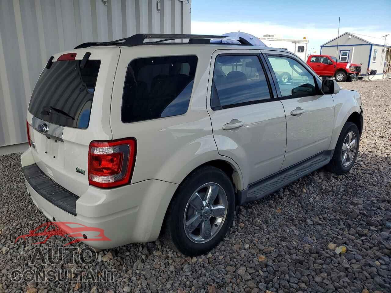 FORD ESCAPE 2012 - 1FMCU0EG7CKA82157