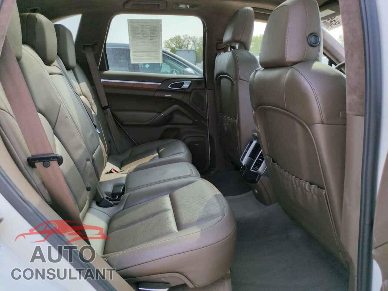 PORSCHE CAYENNE 2011 - WP1AE2A23BLA92996