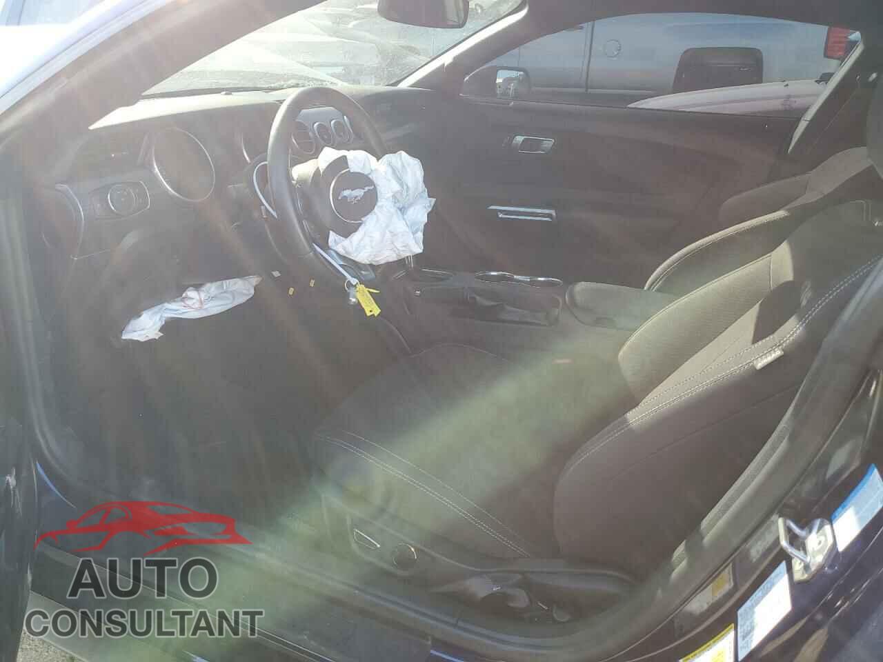 FORD MUSTANG 2018 - 1FA6P8CF7J5172721