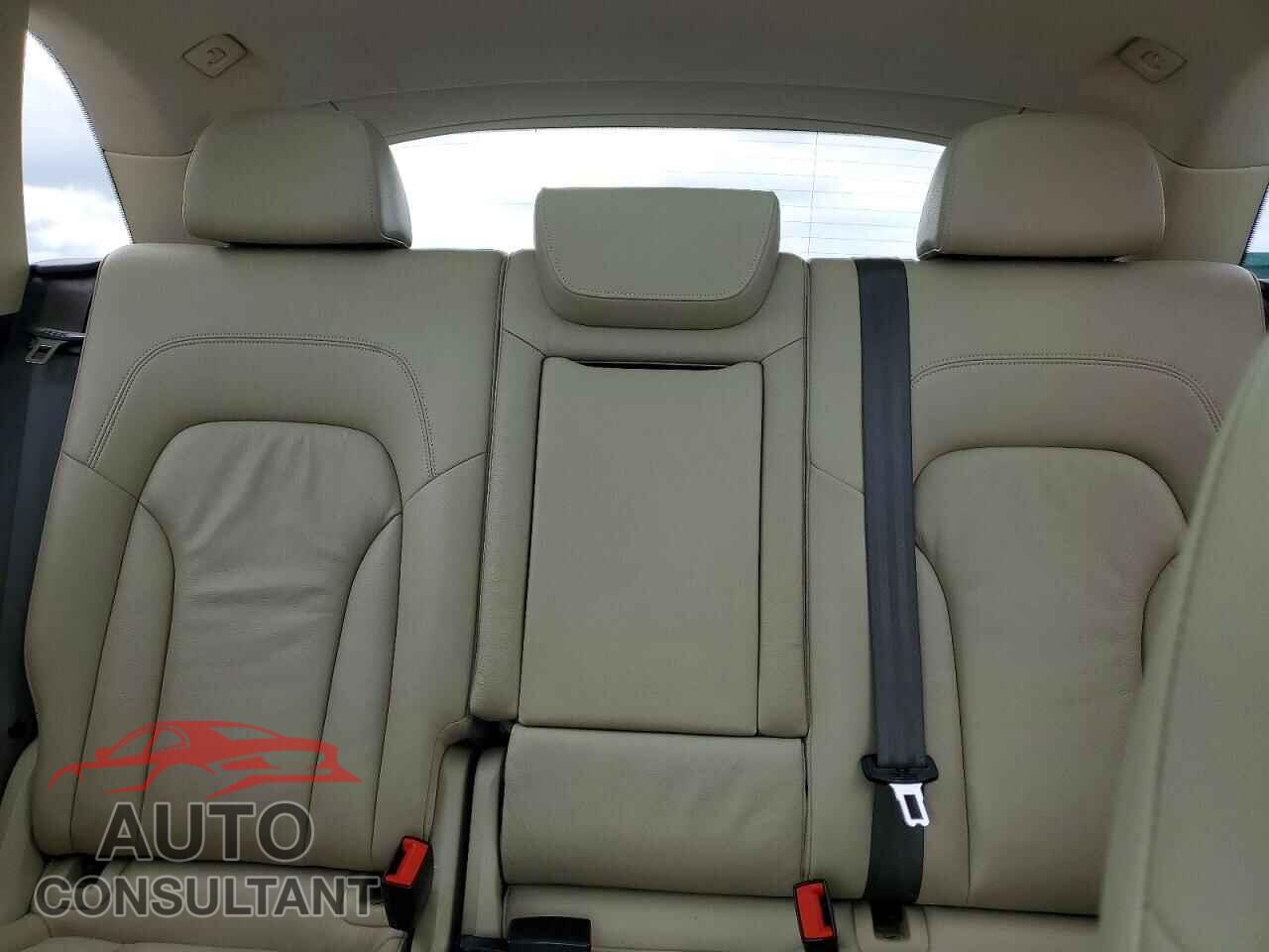 AUDI Q5 2014 - WA1DGAFP4EA107099