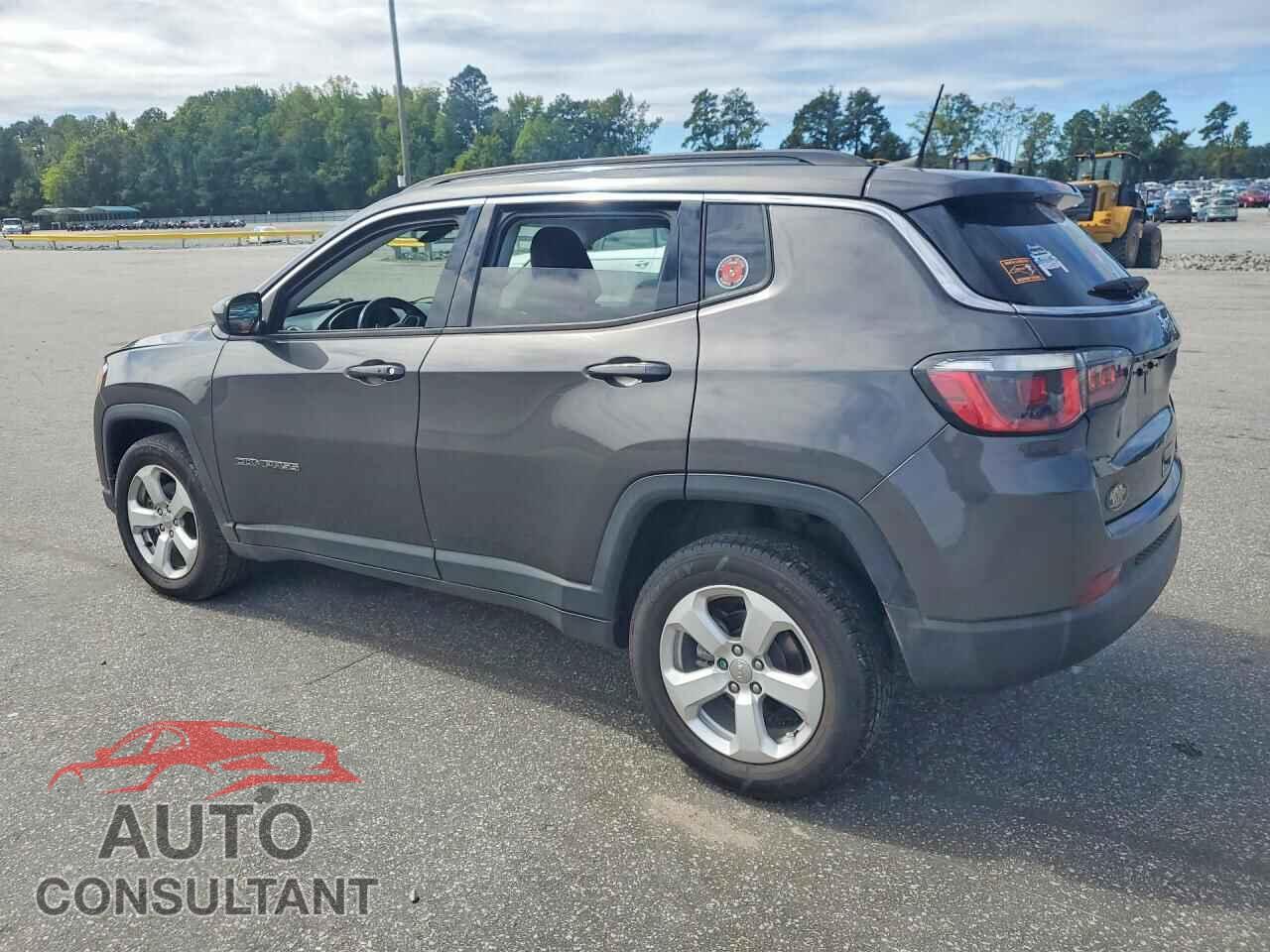 JEEP COMPASS 2018 - 3C4NJCBB8JT204701