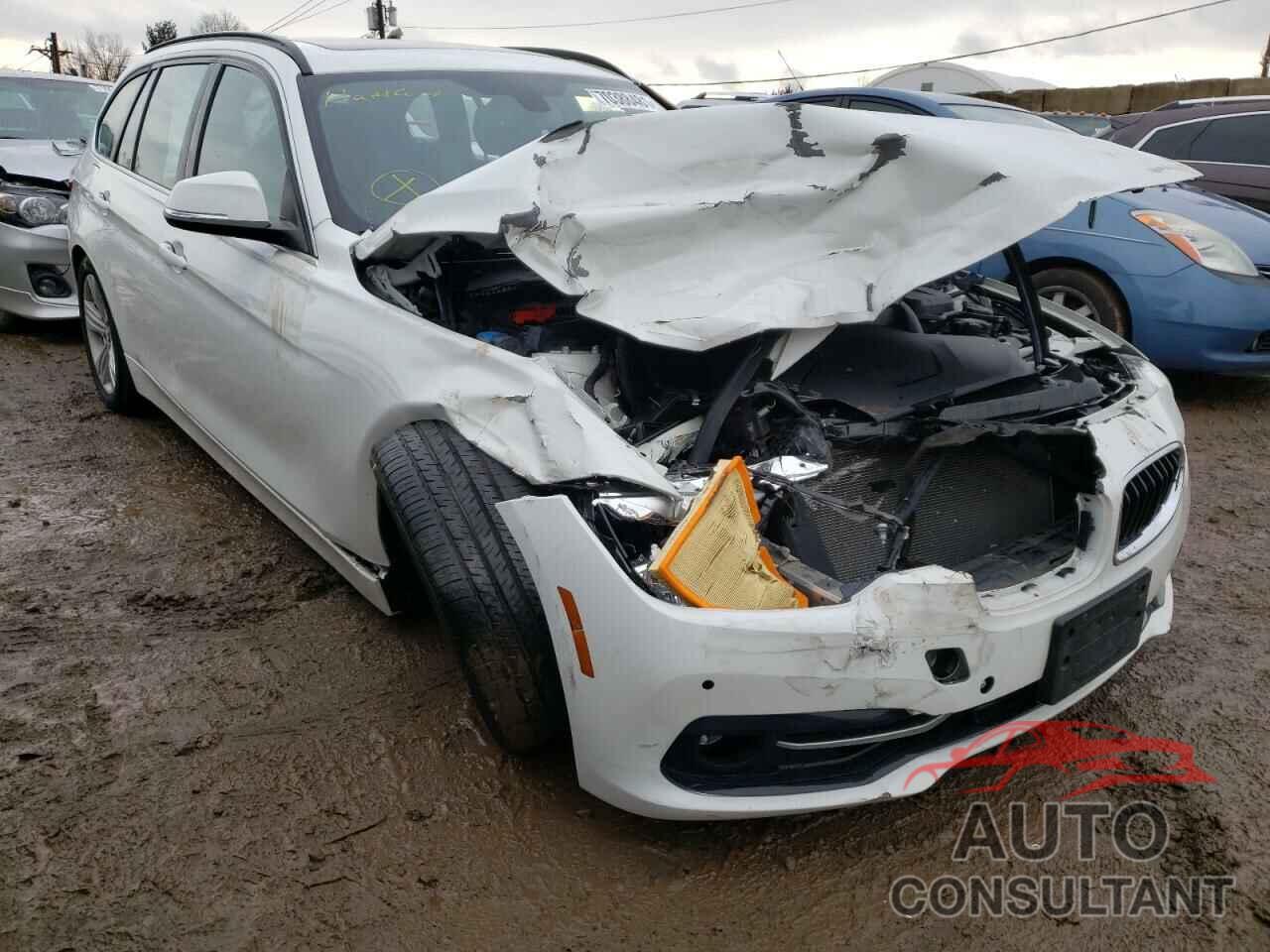 BMW 3 SERIES 2017 - WBA8K3C38HA023596