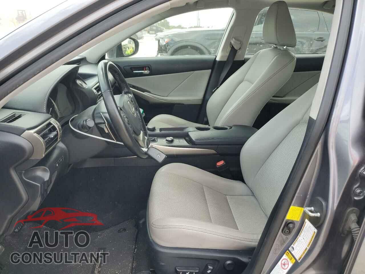 LEXUS IS 2016 - JTHCM1D28G5010192